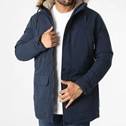 Promo 🌟 Parka Capuche Fourrure Winner Bleu Marine de Jack And Jones ❤️