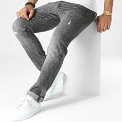 Tout neuf ⭐ Jean Tim Vintage Gris Anthracite de Jack And Jones ✔️ -Jack And Jones Soldes jack and jones 333725 12215347 BLACK DENIM 20220829T155850 03