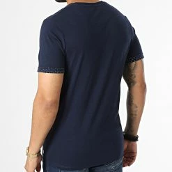 Offres 🎉 Tee 👚 Shirt Blubillion Bleu Marine de Jack And Jones 🥰 -Jack And Jones Soldes jack and jones 334060 12219846 NAVY BLAZER 20220826T144606 04