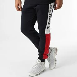 Acheter 👏 Ensemble De Survetement Logo Blocking Bleu Marine Blanc Rouge de Jack And Jones 🧨 -Jack And Jones Soldes jack and jones 334921 12220850 TANGO RED 20220906T142344 04