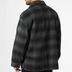 De gros 🔔 Surchemise A Carreaux Bane Noir Gris Anthracite de Jack And Jones 👍 -Jack And Jones Soldes jack and jones 334964 12204201 BLACK CHECK 20220905T155545 04