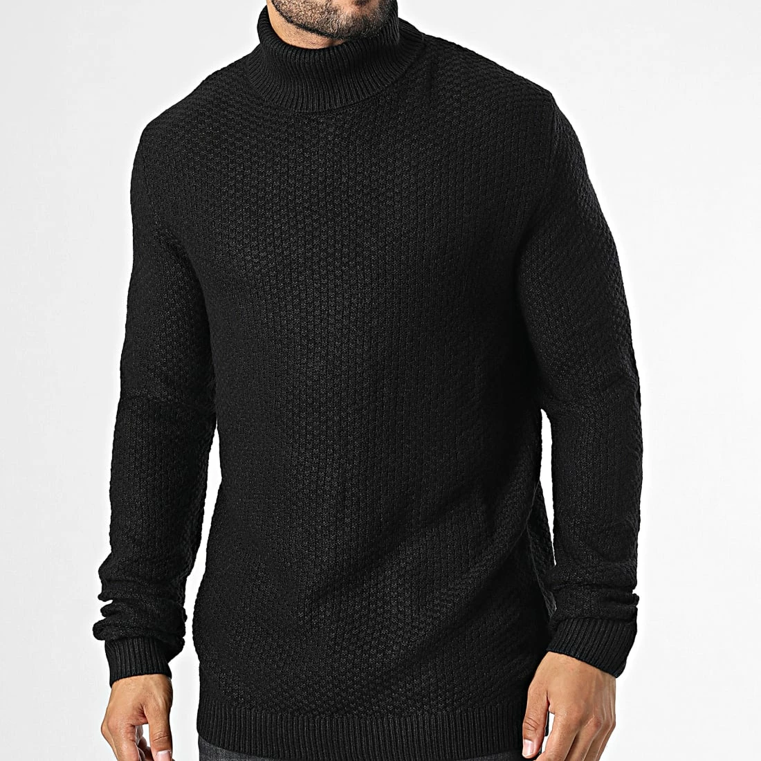 Le moins cher 🛒 Pull Col Roulé Damian Noir de Jack And Jones 🧨 1 Le moins cher 🛒 Pull Col Roulé Damian Noir de Jack And Jones 🧨
