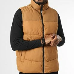 Nouveau 🌟 Doudoune Sans Manches Chili Camel de Jack And Jones ⭐ -Jack And Jones Soldes jack and jones 335477 12212221 RUBBER SOLID 20220906T135937 03