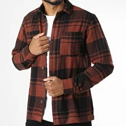 Meilleure vente 🌟 Surchemise A Carreaux Logan Marron Noir de Jack And Jones 😀