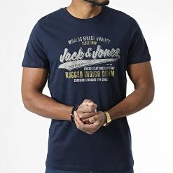 Le moins cher 🥰 Lot De 2 Tee 👚 Shirts Booster Bleu Marine Blanc de Jack And Jones 🛒 -Jack And Jones Soldes jack and jones 337461 12226043 NAVY BLAZER NAVY BLAZER 20220926T161745 03