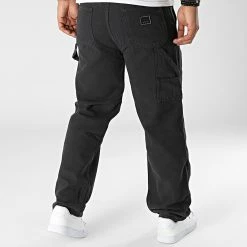 Les meilleures critiques de 🤩 Pantalon Baggy Eddie Utility Gris Anthracite de Jack And Jones 🎉 -Jack And Jones Soldes jack and jones 341034 12213576 BLACK DENIM 20221017T144622 04