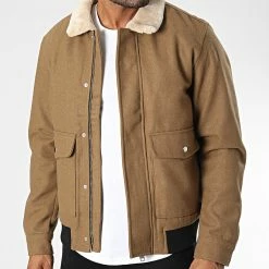 Tout neuf 🎁 Veste Zippée Col Fourrure Tom Camel de Jack And Jones 👍 6 Tout neuf 🎁 Veste Zippée Col Fourrure Tom Camel de Jack And Jones 👍 -Jack And Jones Soldes jack and jones 341439 12212268 KHAKI 20221013T151225 03