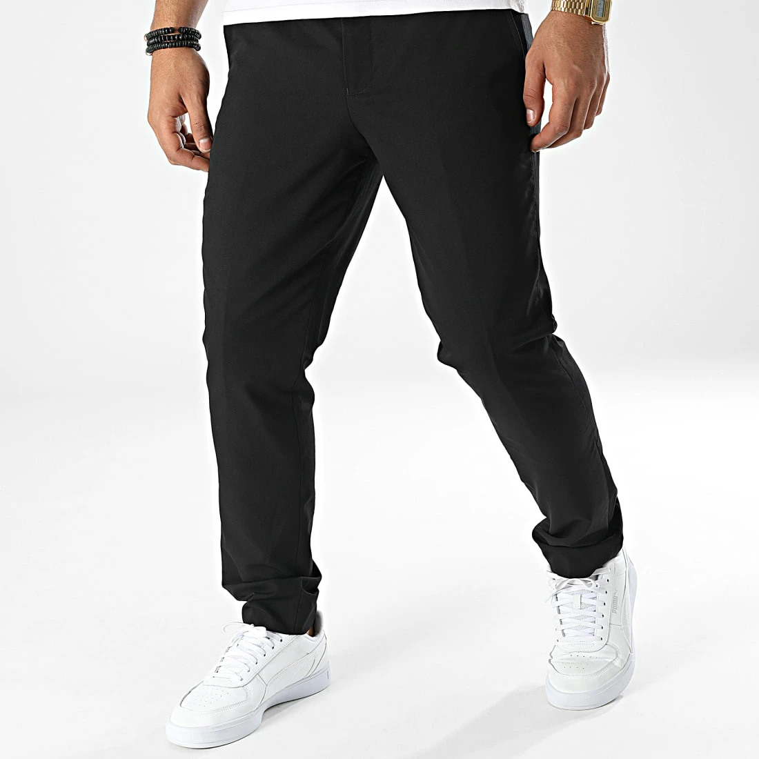 Budget 👍 Pantalon Chino Slim Franco Noir de Jack And Jones ✨ 1 Budget 👍 Pantalon Chino Slim Franco Noir de Jack And Jones ✨