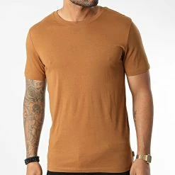 Tout neuf ✨ Tee 👚 Shirt Organic Basic Camel de Jack And Jones 😉