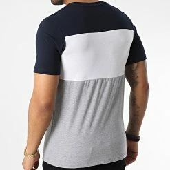 Meilleur prix 🌟 Tee 👚 Shirt Logo Blocking Gris Chiné Blanc Bleu Marine de Jack And Jones 👏 -Jack And Jones Soldes jack and jones 343377 12173968 NAVY BLAZER 20221020T145954 04