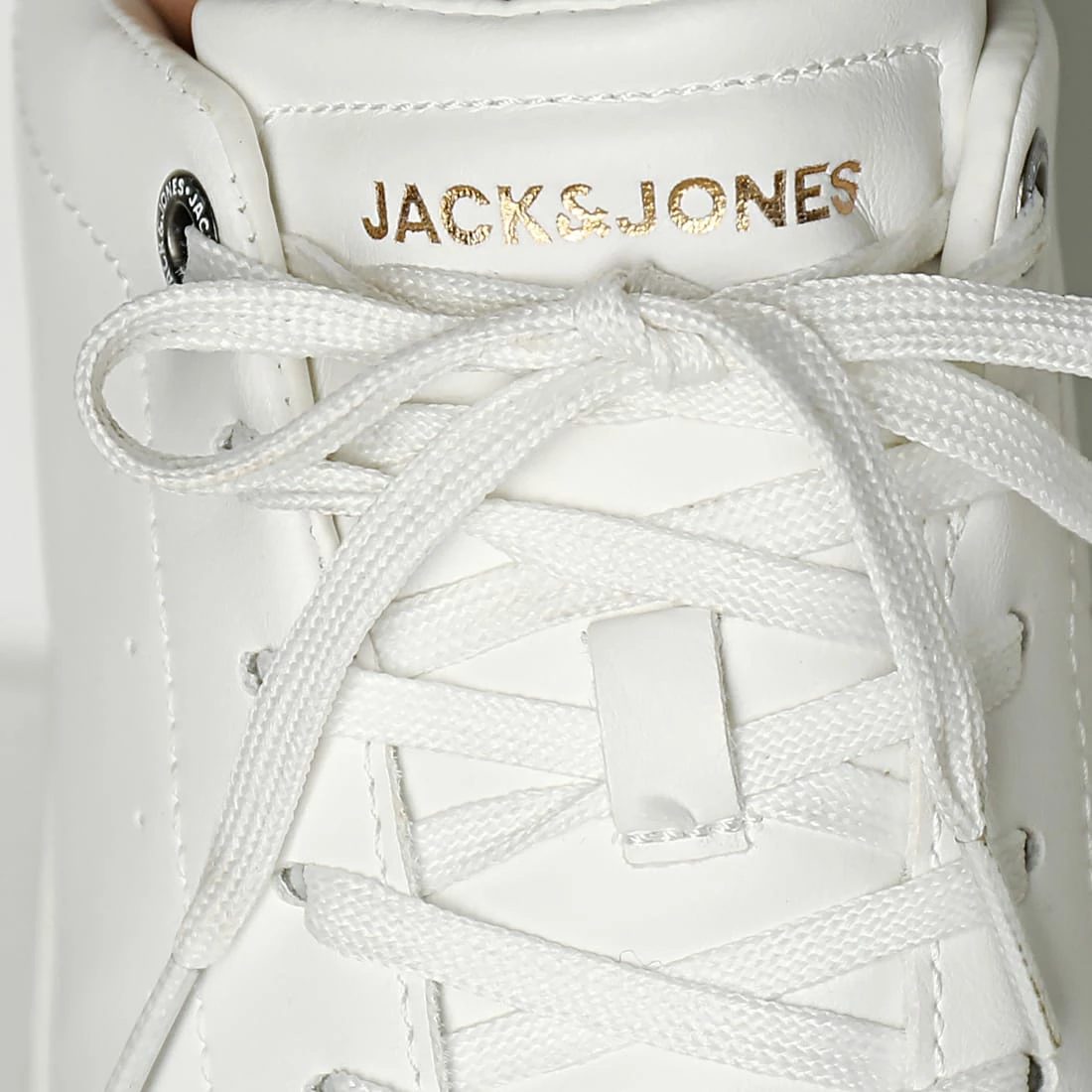 Coupon ⭐ Baskets Knox 12215694 White Vapor Blue de Jack And Jones 🎉 3 Coupon ⭐ Baskets Knox 12215694 White Vapor Blue de Jack And Jones 🎉 – Image 3