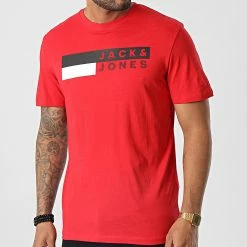 Le moins cher 👏 Tee 👕 Shirt Corp Logo Rouge de Jack And Jones 🎁 -Jack And Jones Soldes jack and jones 346540 12151955 TRUE RED PLAY 4 20221103T162335 03