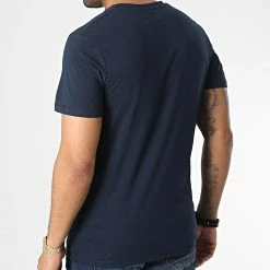 Acheter 🛒 Tee 👕 Shirt Isiah Bleu Marine de Jack And Jones ❤️ -Jack And Jones Soldes jack and jones 347247 12225446 NAVY BLAZER SMALL SCAL 20221110T152801 04