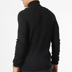 Les meilleures critiques de ✔️ Pull Col Roulé Dallas Noir de Jack And Jones 🛒 -Jack And Jones Soldes jack and jones 347452 12222047 BLACK 20221114T125335 04